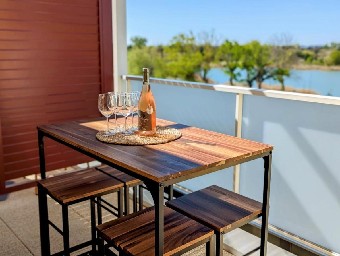 Lakeside Provence - Appartement 4 Etoiles Face Au Lac De モントゥー エクステリア 写真