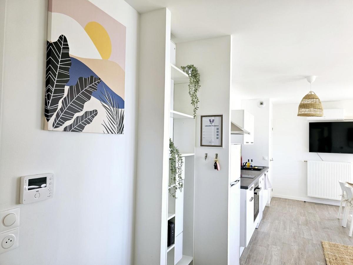 Lakeside Provence - Appartement 4 Etoiles Face Au Lac De モントゥー エクステリア 写真