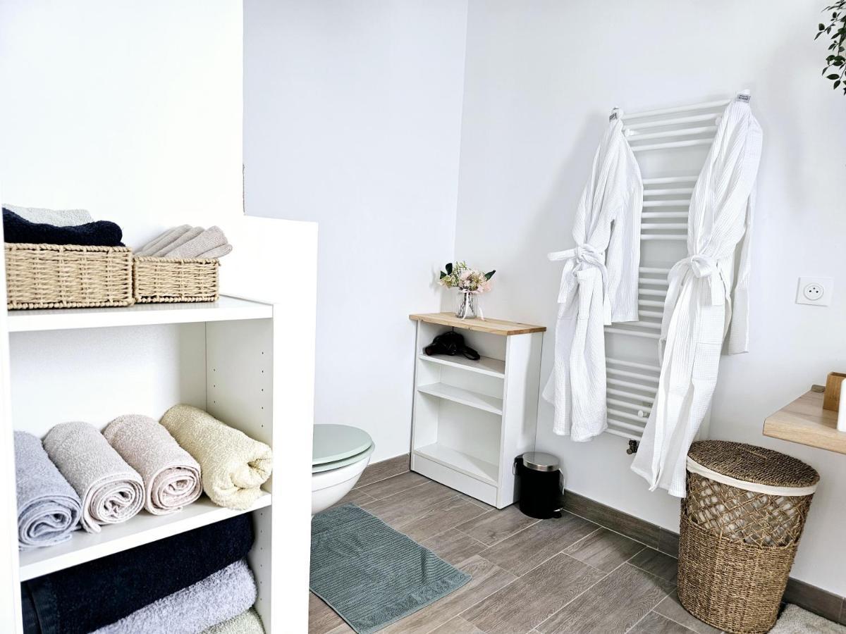 Lakeside Provence - Appartement 4 Etoiles Face Au Lac De モントゥー エクステリア 写真